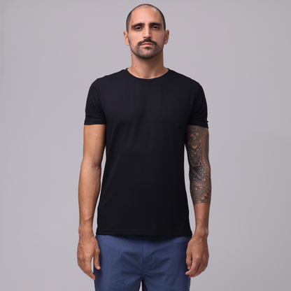Camiseta Essential Modal - Preta
