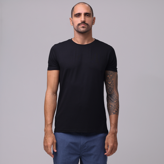 Camiseta Essential Modal - Preta