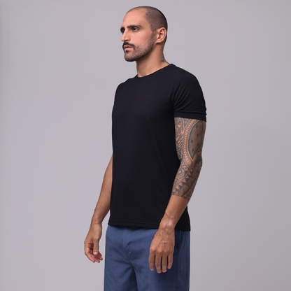 Camiseta Essential Modal - Preta