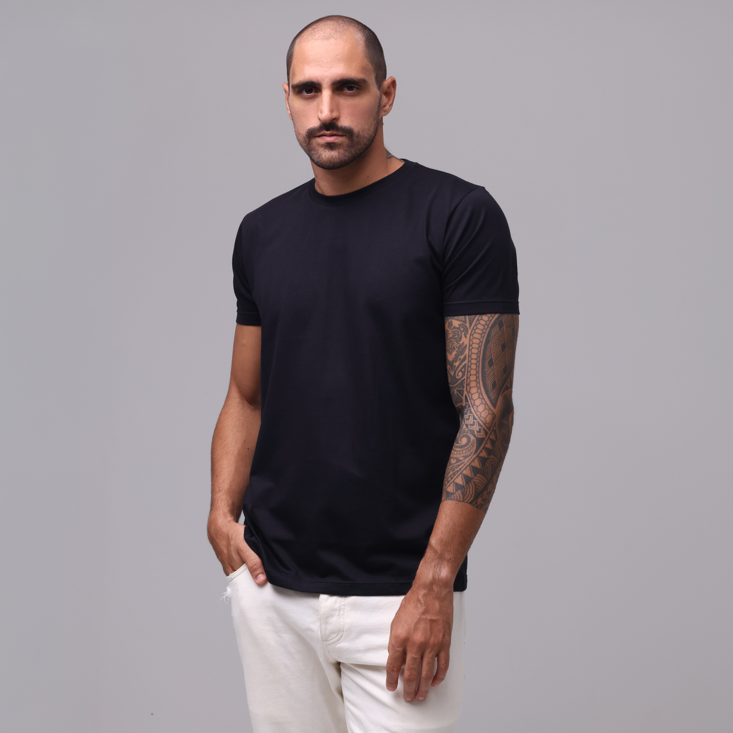 Camiseta Essential Pima - Preta