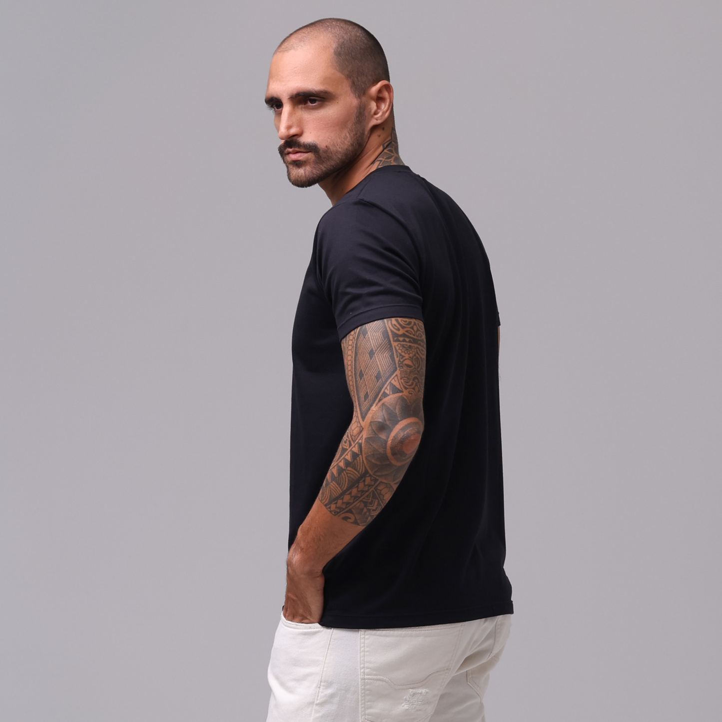 Camiseta Essential Pima - Preta